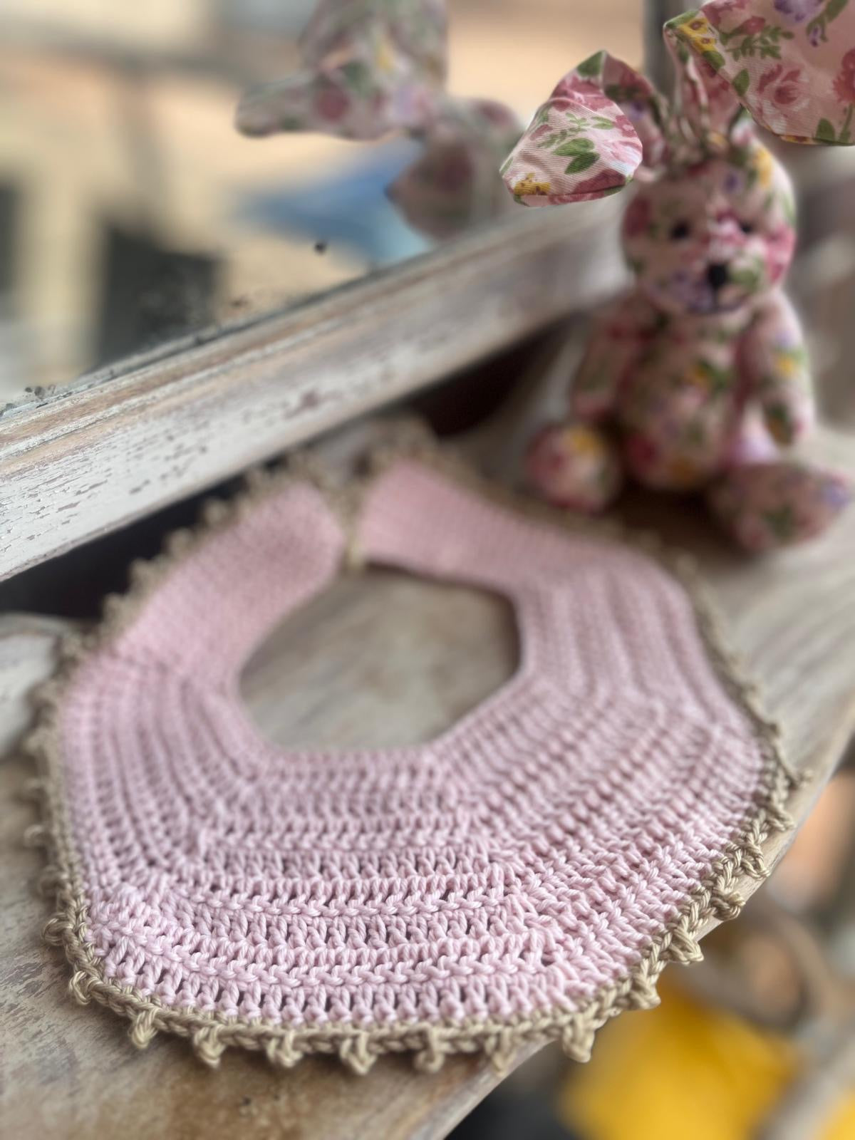 Bib with lace