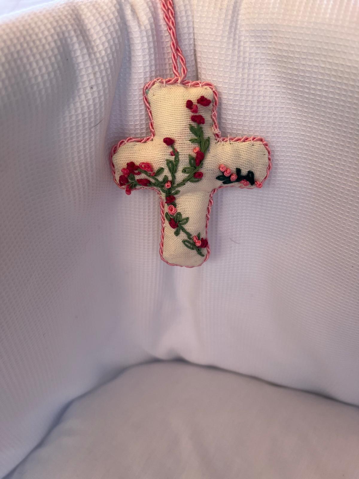 Cruces Bordadas Personalizables